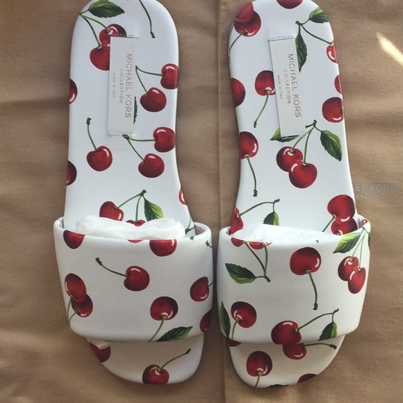 🍒MICHAEL KORS CHERRY SANDALS🍒 - Picture 16 of 16